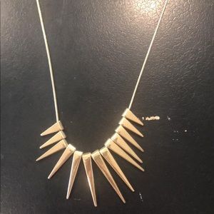 Gorgeous gold spike necklace